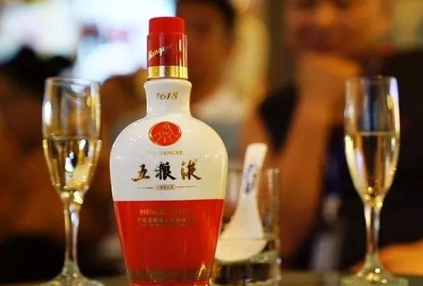 中国最具代表性的白酒有哪些？这12款涵盖所有香型