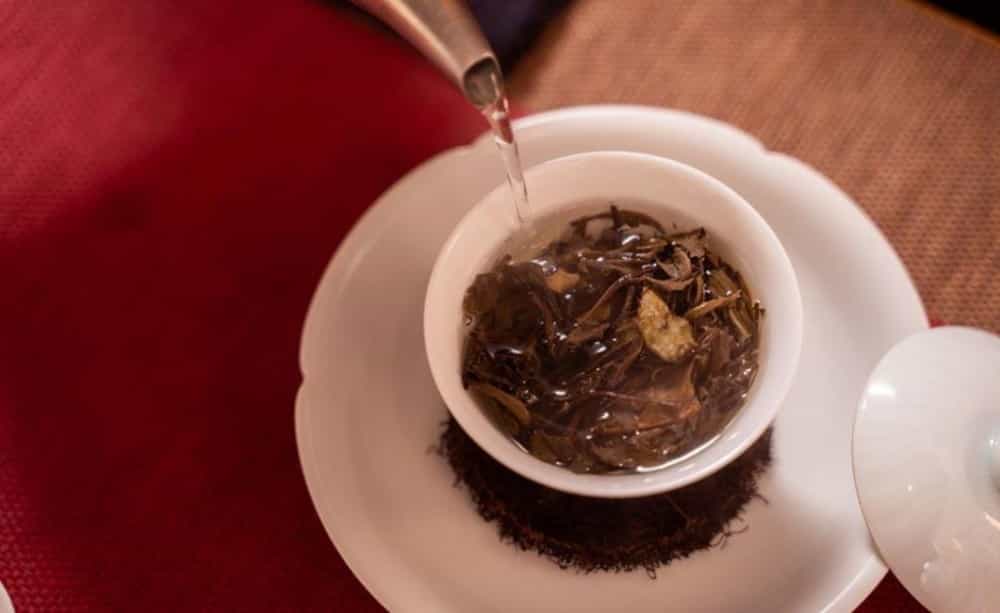 中年人选茶喝有难度，适合喝些什么茶，这篇文章告诉你