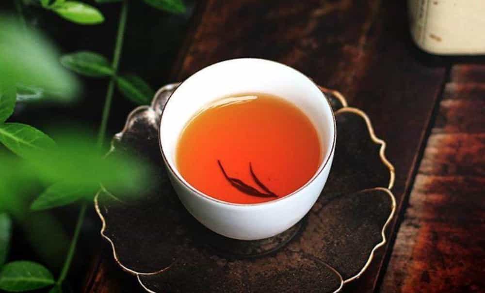 绿茶和红茶哪个好