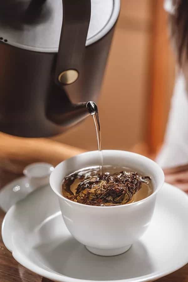 秋冬季喝完茶口干舌燥,这是为什么