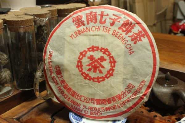 如何区分普洱熟茶的堆味、霉味、陈味？