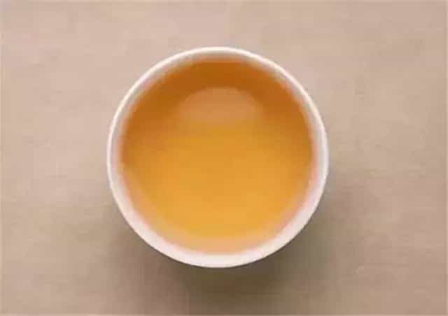 茶汤颜色透露着怎样的秘密