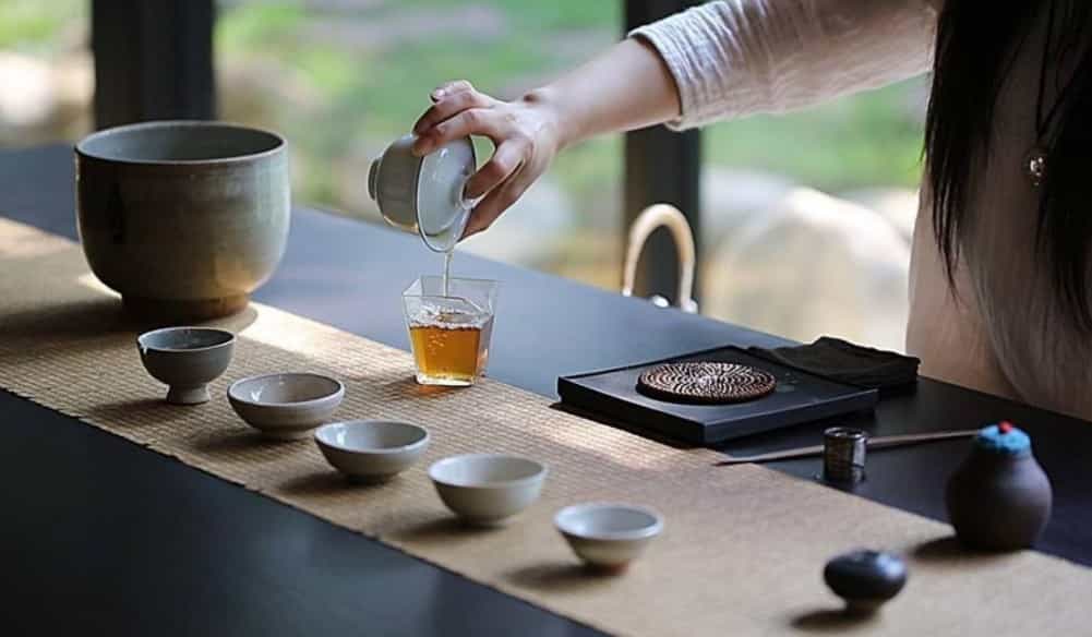 茶用冷水泡好还是热水泡好