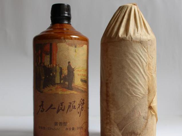 你们在喝这两种所谓的“老白酒”吗?实际上全都是造假!