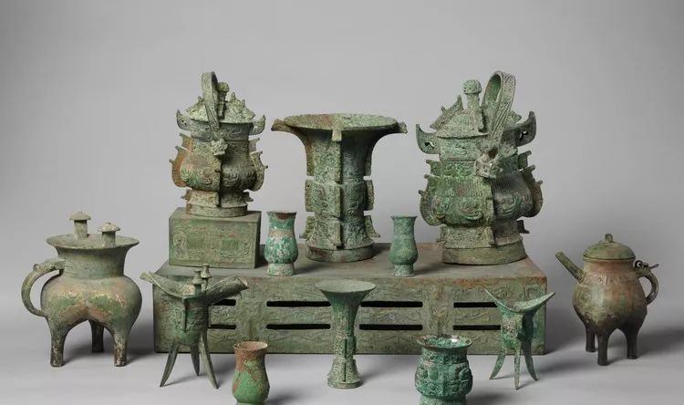 在古代时,酒是祭祀中的主角