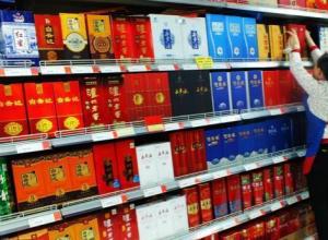 一年卖出近80亿,土得掉渣的“东北王”,竟然击败中国九大名酒? 一年卖出近80亿,土得掉渣的“东北王”,竟然击败中国九大名酒?