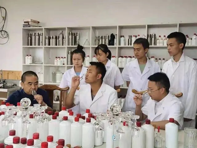 酒痴龙则河他的故事,你知道多少,我来告诉你