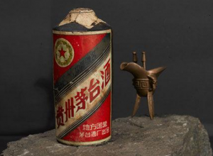 高档白酒价格成本揭秘,深入剖析白酒行业 高档白酒价格成本揭秘,深入剖析白酒行业