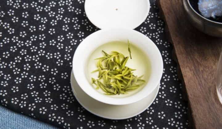 安吉白茶与白茶有什么关系？