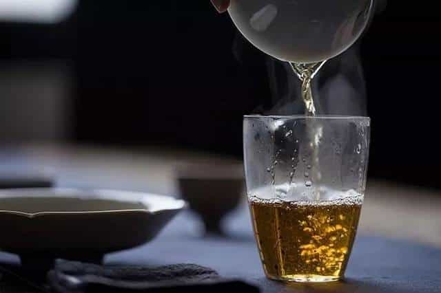 茶叶上的毛毛是什么？