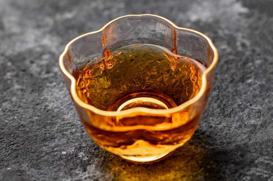 茶汤上面一层油是什么