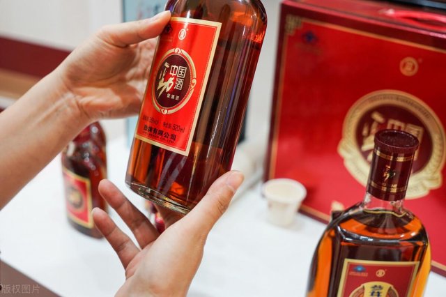 劲酒虽好可不能贪杯哦，劲酒不可以贪杯哦