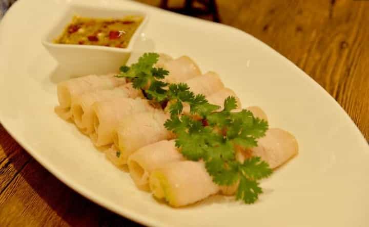 饭局座位次序，餐桌上的基本礼仪有什么讲究