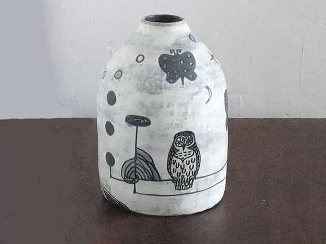 插花图片鉴赏，简单又漂亮的插画艺术