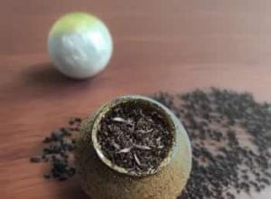 普洱茶饼价格一览:了解普洱茶饼的市场行情及价格走势 普洱茶饼价格一览:了解普洱茶饼的市场行情及价格走势